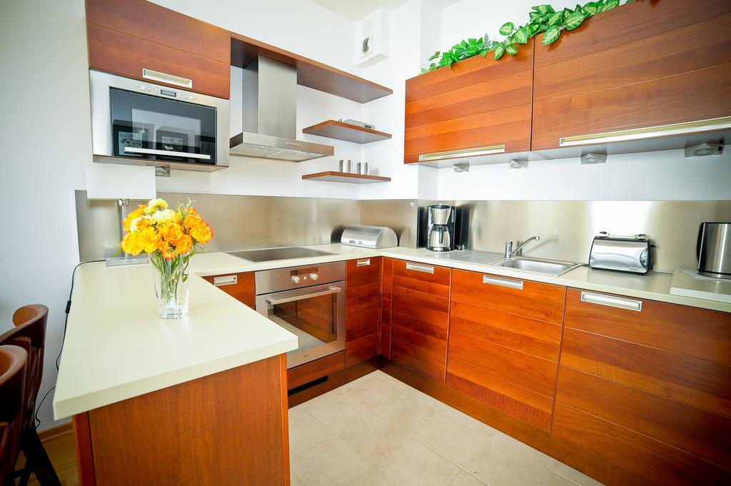 Luxury Rockefeller - Sea Towers Apartment กดิเนีย ห้อง รูปภาพ